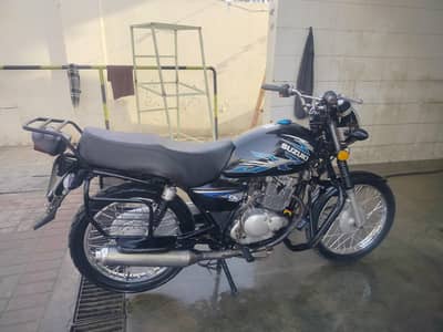 Suzuki 150 2015