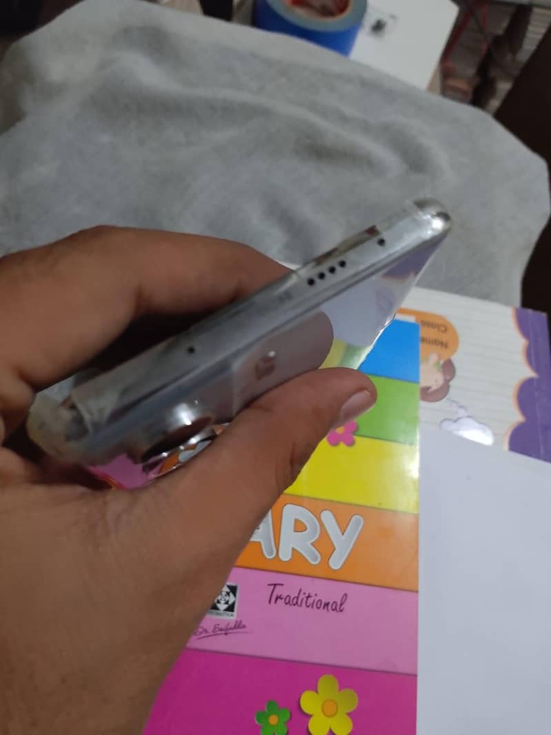 Tecno CAMON 40 Pro 2