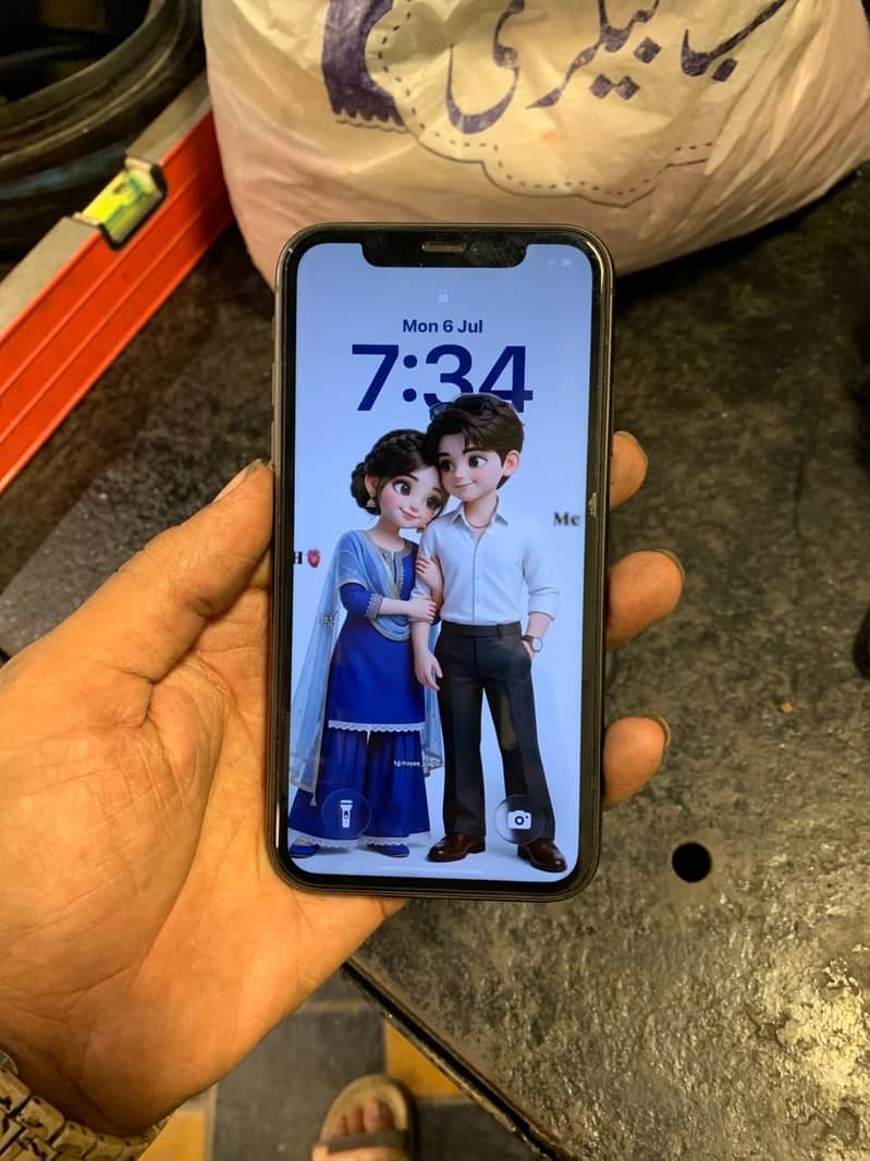 Apple iPhone 11 7