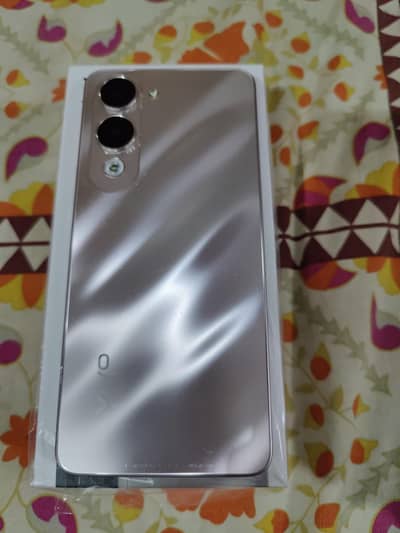 Vivo Y04