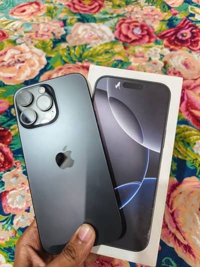 Apple iPhone 16 Pro Max