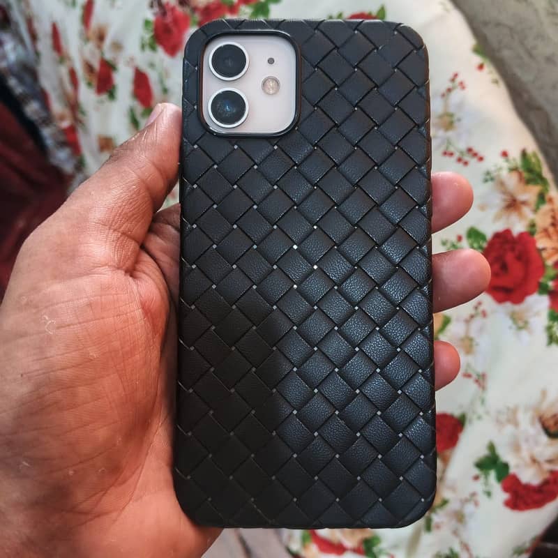 iPhone 12 5