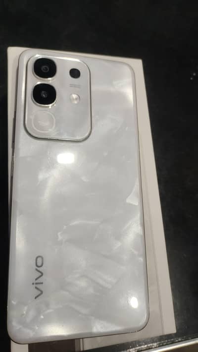 Vivo Y29