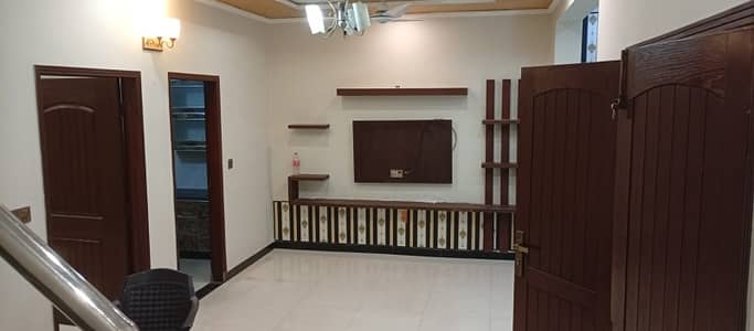 5 marla tile floor full house Is for rent in Gulshan e lahore near Wapda Town