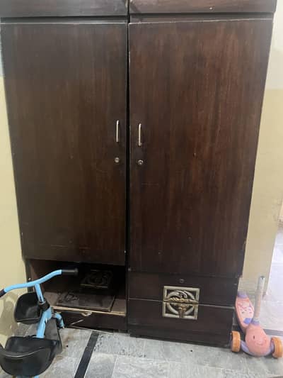 wardrobe urgent sale