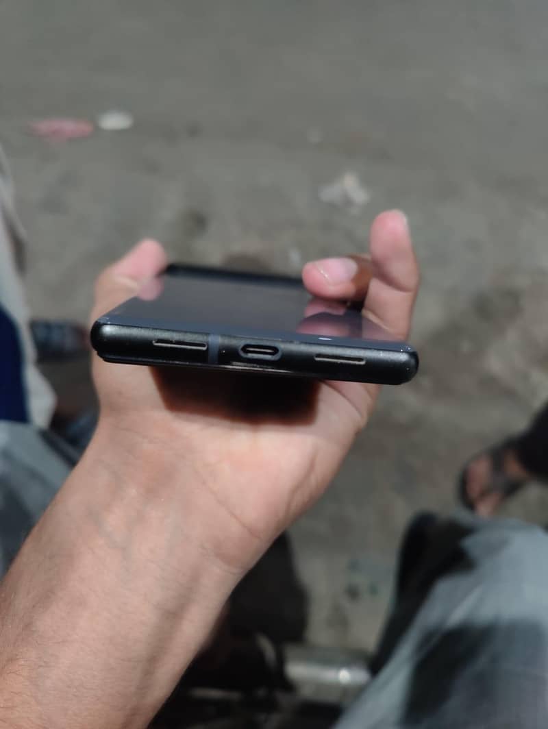 Google Pixel 6 3