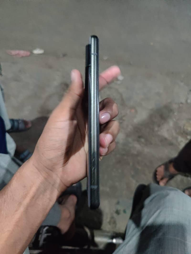 Google Pixel 6 4
