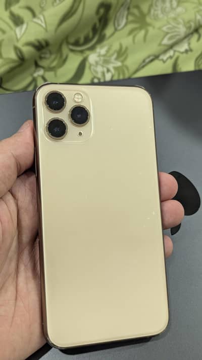 Apple iPhone 11 Pro | 256 GB | PTA APPROVED | 10/10