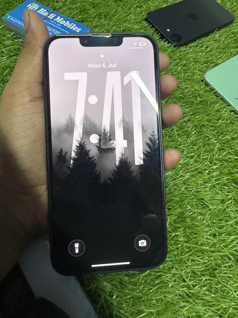 Apple iPhone 14 0