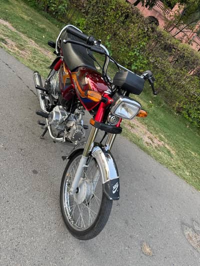 Honda CD 70 2025/2026