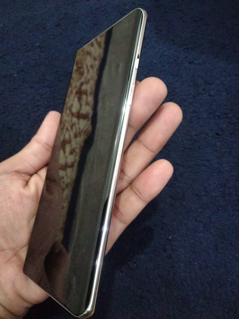 One Plus 8 4