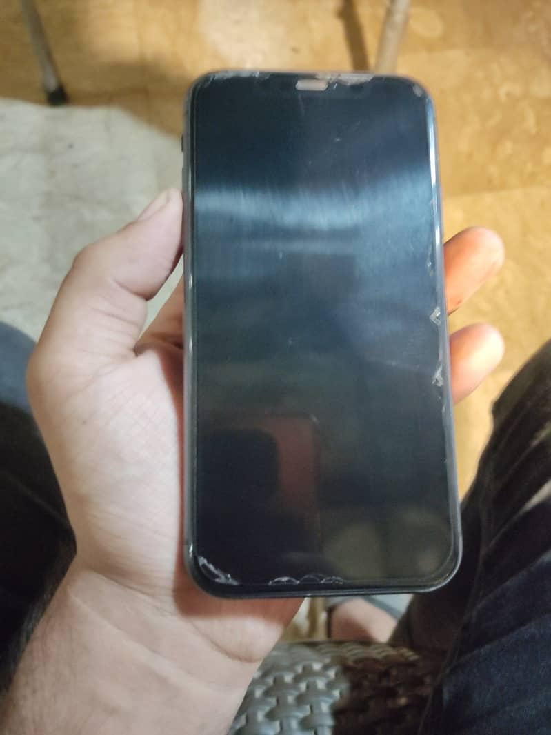 Apple iPhone 11 5