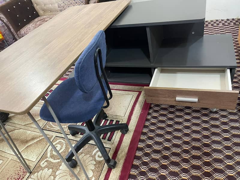 study table with chair 6