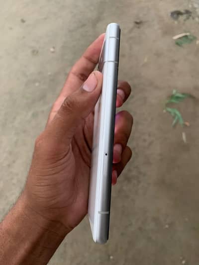 offical pta ha 10/10 exchange possible iphone and gaming device