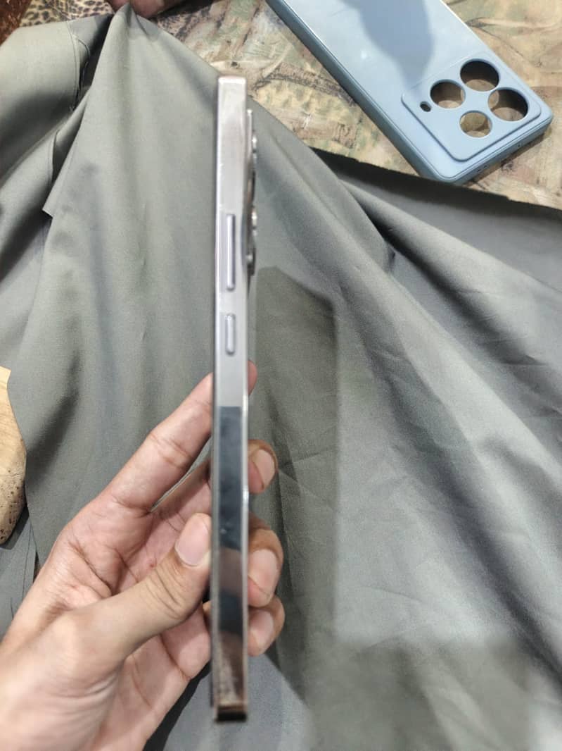 Infinix Note 40 1