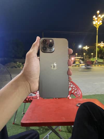 iPhone 13 Pro Max