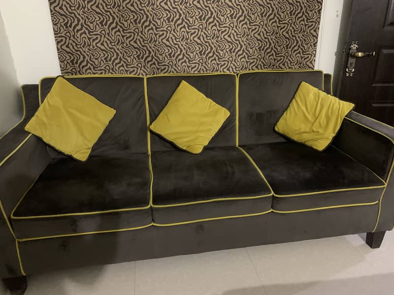 Sofa set 4