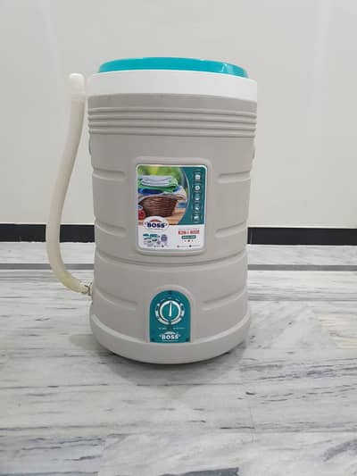 Small washing machine
