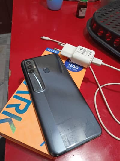 Tecno spark 7 pro complete box 10/10 4/64