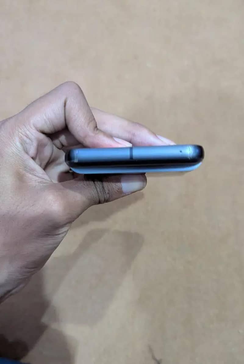 Google Pixel 8 2