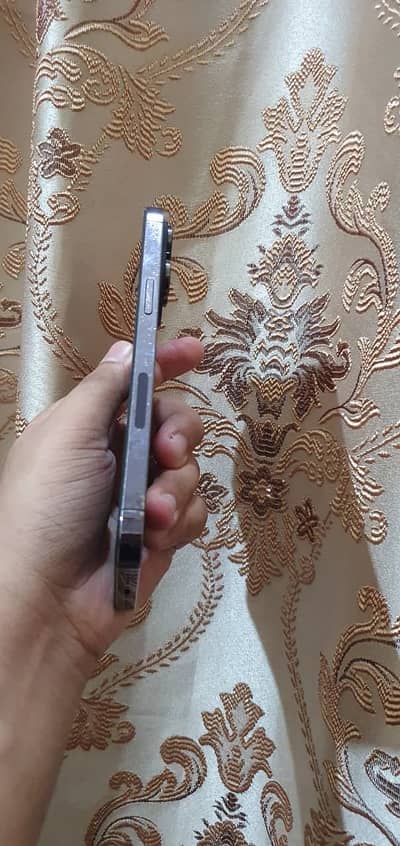 Apple iPhone 14 Pro Max contact only WhatsApp 0-3-1-8-4-4-4-0-2-7-6