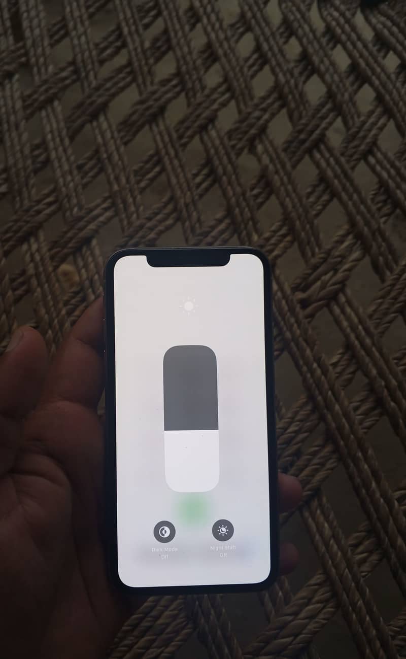 Apple iPhone X 3