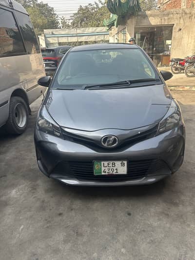 Toyota Vitz 2015