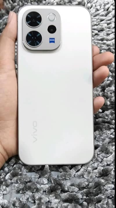 VIVO v70