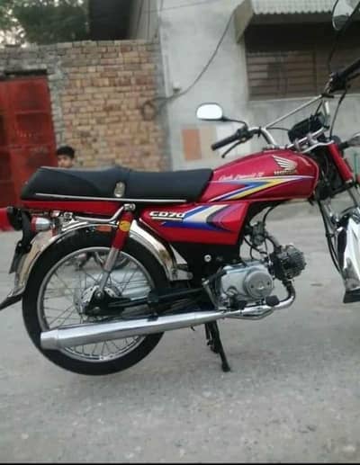 Honda CD 70 cc model 2017 only WhatsApp 0309/6698/090