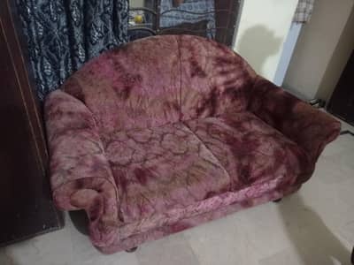 Urgent heavy sofa 2 seater