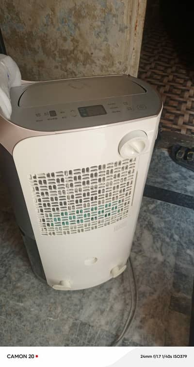 bhir sy aya tha ek dafa bhe use nai kea brand new condition