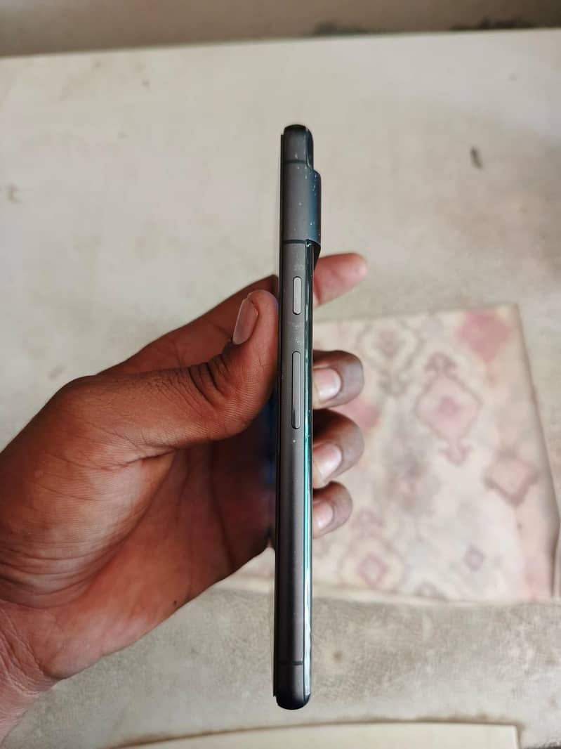 Google Pixel 7 5