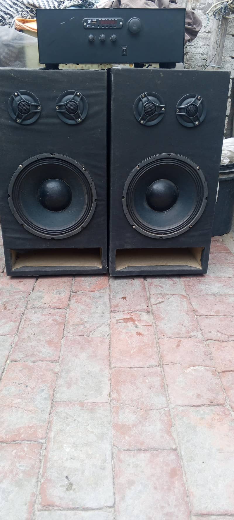 amplifier with speaker 7