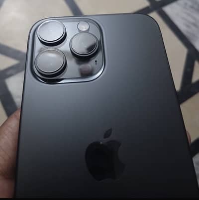 Apple iPhone 16 Pro Max