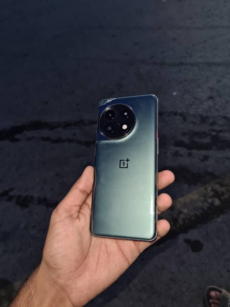One Plus 11 0