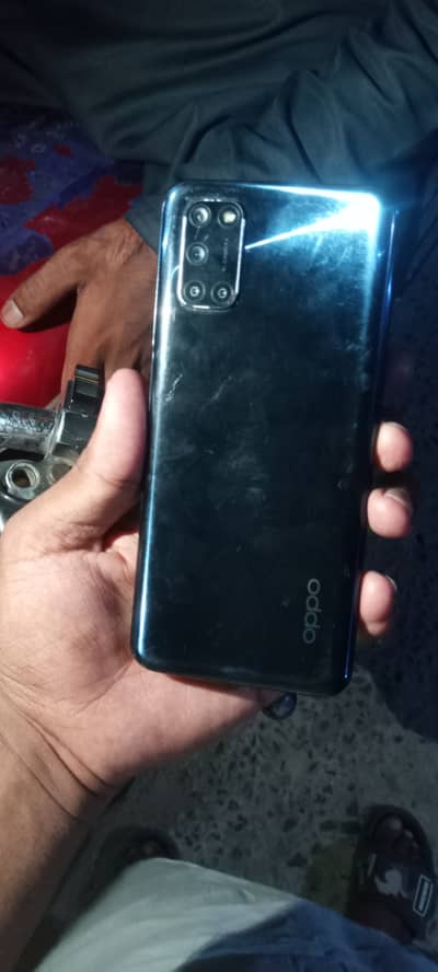 OppoA52.
