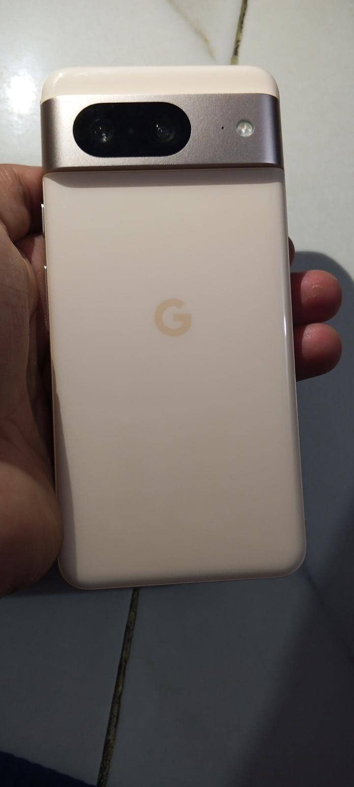 Google Pixel 8 5