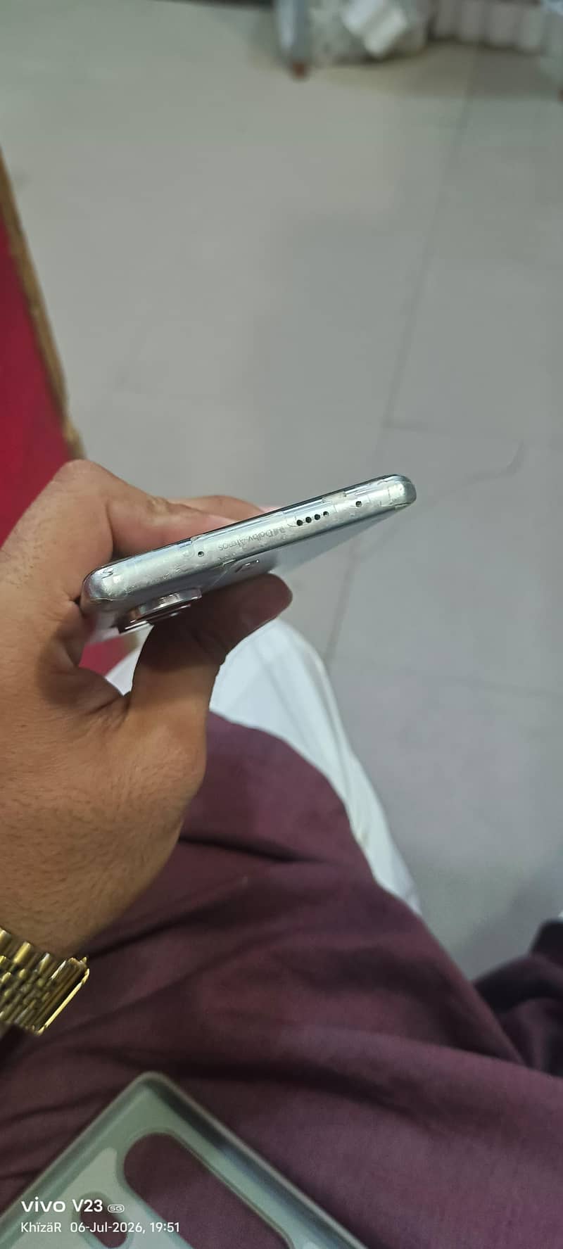 Tecno CAMON 40 Pro 3