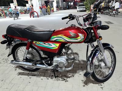 Honda CD 70 red colour