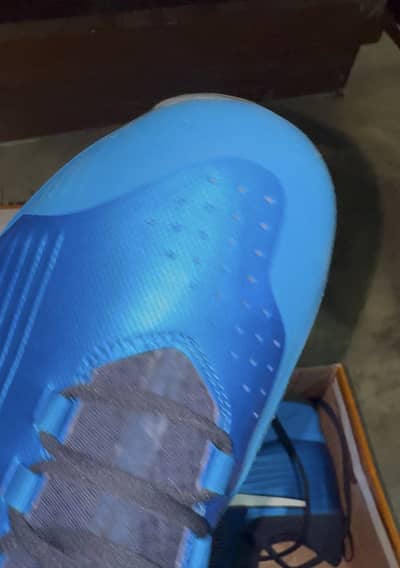 Puma Cricket spikes    Uk 11