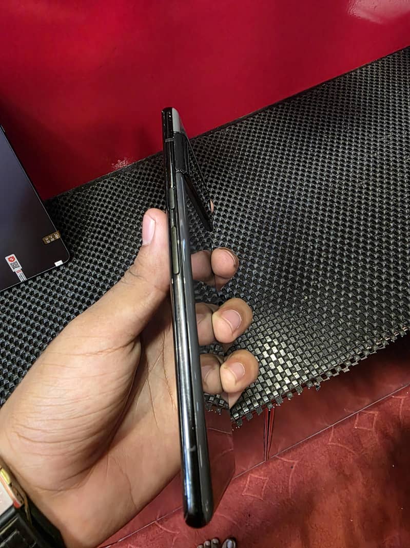 Google Pixel 6 Pro 2