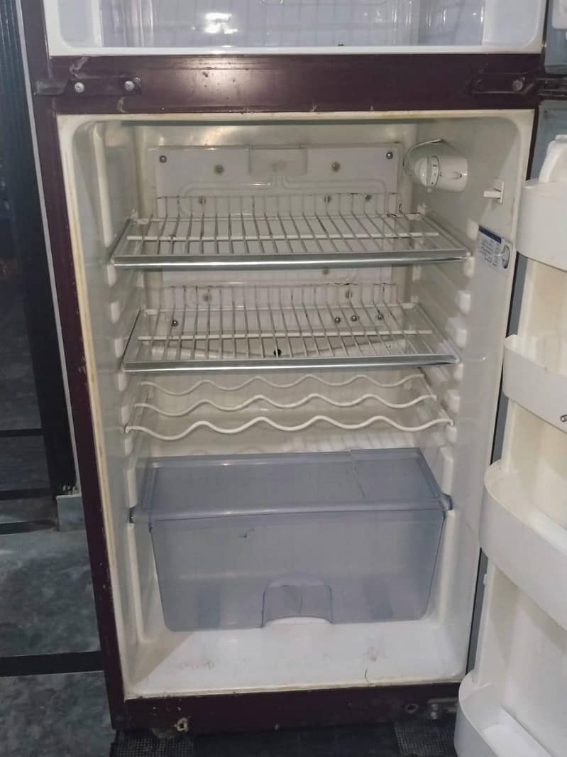 ORIENT fridge medim 3