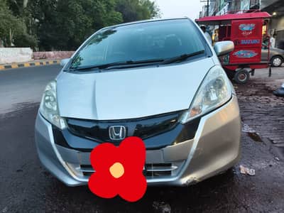 Honda Fit 2015 – Neat & Clean | Fuel Efficient | Family Hatchback