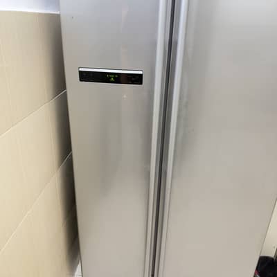 Samsung Diuble Door Refrigerator