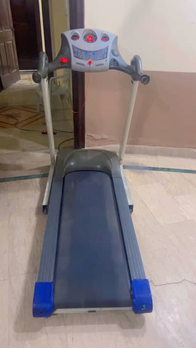 Treadmill sports art
