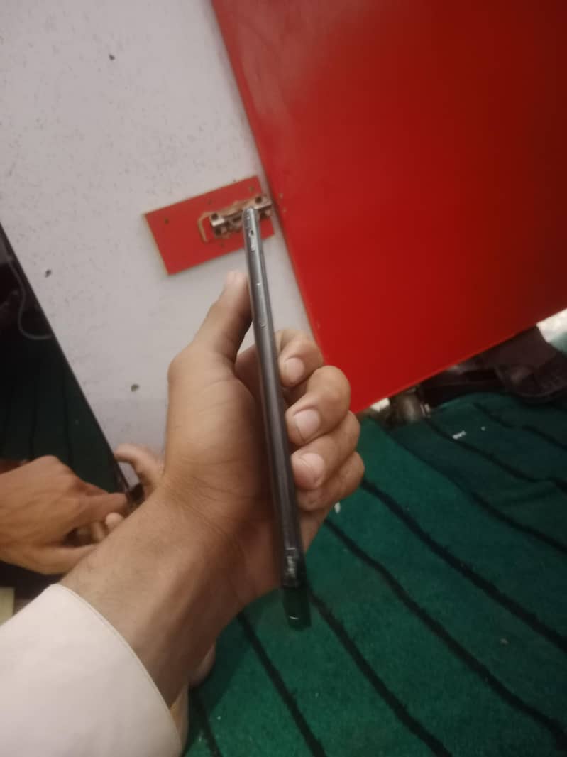 One Plus 5T 2