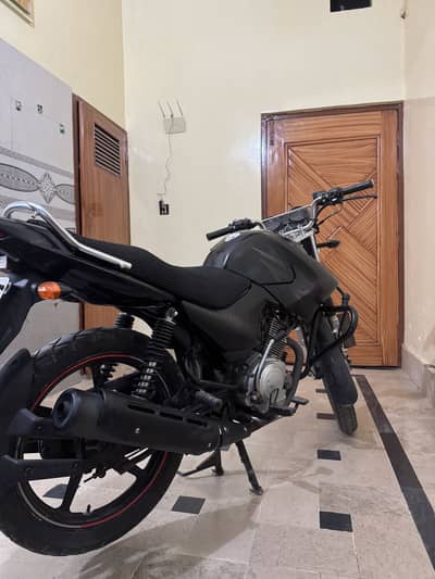 Yamaha ybr125G