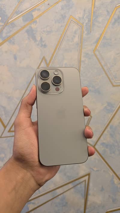 Apple iPhone 15 Pro