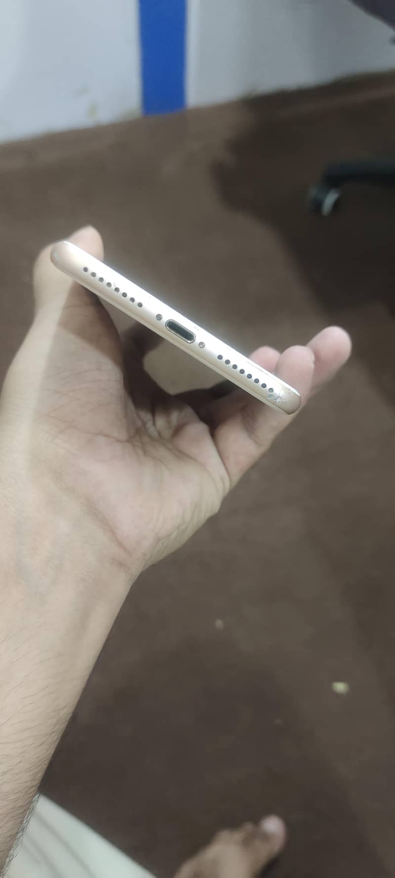 Apple iPhone 8 Plus 4