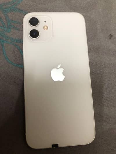 Apple iPhone 12